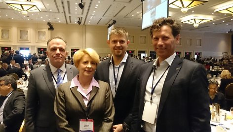  Matthew Murray, JAV Komercijos departamento sekretoriaus patarėjas tarptautinės prekybos su Europa ir Eurazija klausimais, JAV ambasadorė Lietuvoje Deborah A. McCarthy, „MG Baltic” vadovas Darius Mockus, „Nextury Ventures” įkūrėjas Ilja Laursas