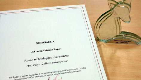 KTU įteiktas „Ekonomiškiausios lapės“ apdovanojimas