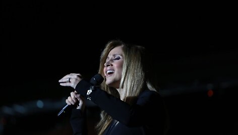 Lara Fabian koncertą Kaune pradėjo daina &bdquo;Je t&lsquo;aime&ldquo;