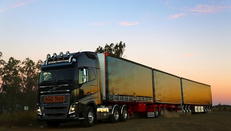 „Volvo FH16“ bandomasis važiavimas Australijoje