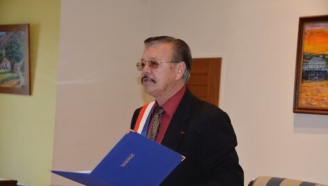 &Scaron;v. Bartolomėjaus salos prezidentas Bruno Magras sutuokė Au&scaron;rą Haglund ir Aim&eacute; Delval