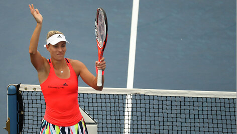 Angelique Kerber prie&scaron; Mirjąną Lučič-Baroni