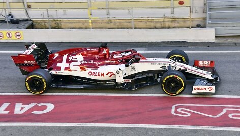 2020-ųjų &bdquo;Alfa Romeo Racing C39&ldquo; yra ilgesnis už daugelį limuzinų