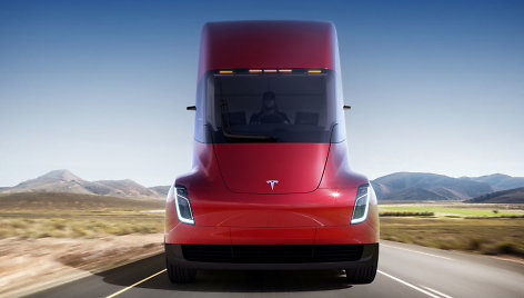 Elektrinis vilkikas „Tesla Semi“