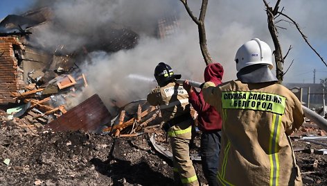 Belgorodo ugniagesiai sprogimo vietoje