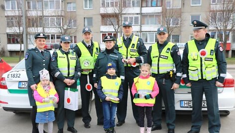 Tel&scaron;ių policijos pareigūnai kovoti su pažeidėjais pasitelkė mažamečius