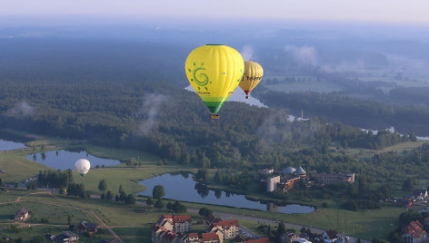 Oro balionų fiestos „Birštono taurė 2013“ varžybų skrydžiai