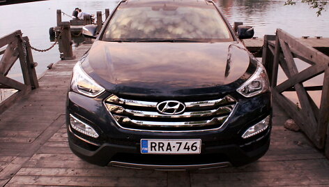 Trečiosios kartos &bdquo;Hyundai Santa Fe&ldquo;