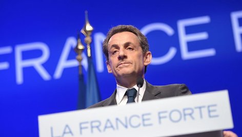 Nicolas Sarkozy ir jo šalininkams teko pripažinti pralaimjėimą