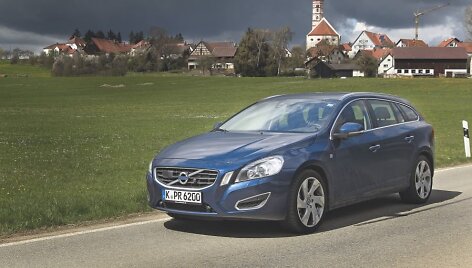 &bdquo;Auto Bild&ldquo; 100 000 km teste dalyvavęs &bdquo;Volvo V60&ldquo;