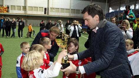 Nugalėtojus apdovanojo Deividas &Scaron;emberas