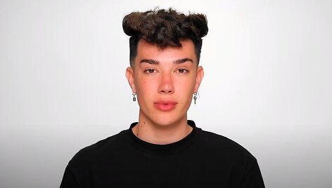 &bdquo;YouTube&ldquo; žvaigždė Jamesas Charlesas