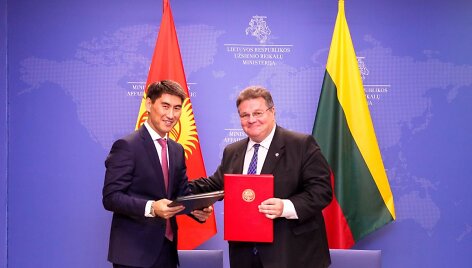 Čingizas Aidarbekovas ir Linas Linkevičius