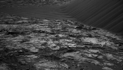 &bdquo;Curiosity&ldquo; nufotografavo Marso kopas
