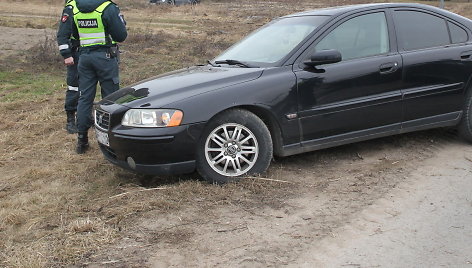 Asociatyvi iliustracija: policija, automobilis