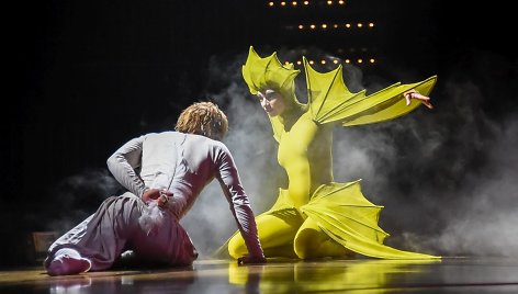 „Cirque du Soleil“ spektaklis „Varekai“