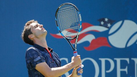 Julienas Benneteau
