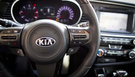 Atnaujinta &bdquo;KIA Optima&ldquo;