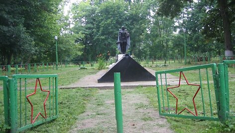 Karių kapinės &ndash; Miliūnai
