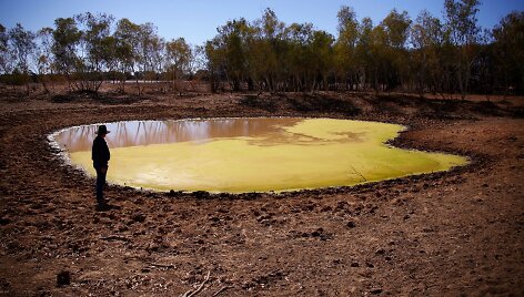 7 metus sausros kamuojamas Stounhendžas Australijoje