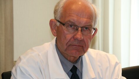 Respublikinės &Scaron;iaulių ligoninės Konsultacijų poliklinikos vedėjas Antanas Luko&scaron;aitis sako, kad kol ligoninėje nebus pakankamai gydytojų, tol pacientų eilės pas specialistus ilgės.