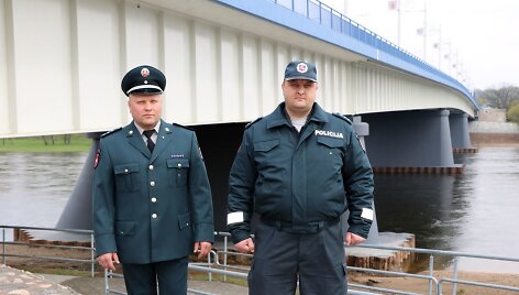 Kauno pareigūnai pastebėję mergaitę