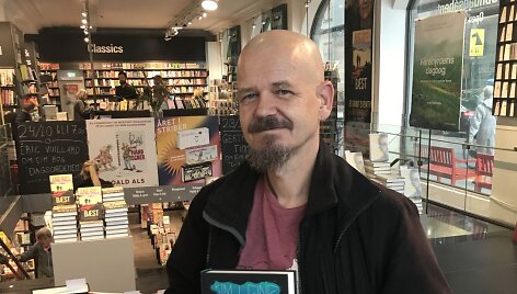 Kimas Leine Kopenhagoje su lietuvi&scaron;ku savo romano leidimu