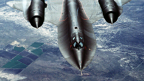 SR-71 galėjo pasiekti didesnį nei MACH 3,3 greitį. (U.S. Air Force, Tech. Sgt. Michael Haggerty, Wikimedia)