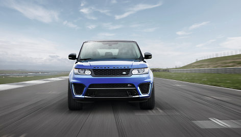 Galingiausias istorijoje „Land Rover“: „Range Rover Sport SVR“