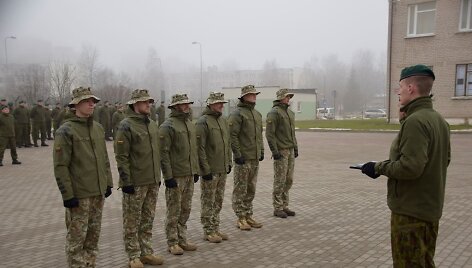 Į JAV vadovaujamos koalicijos operaciją Irake i&scaron;lydėta pirmoji Lietuvos kariuomenės instruktorių grupė