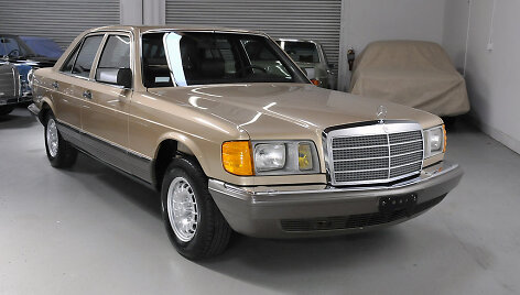 Ebay.com parduodamas &bdquo;Mercedes-Benz 300SD&ldquo;