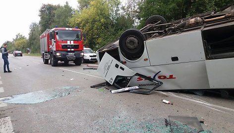 Autobuso avarija Raseinių rajone