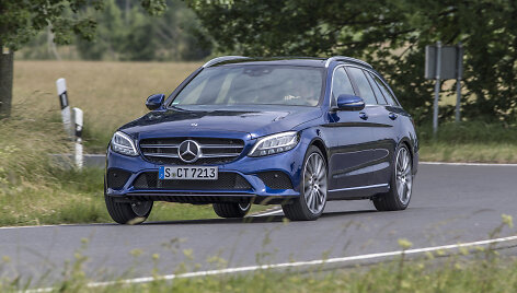 &bdquo;Mercedes-Benz&ldquo; C klasės automobiliai