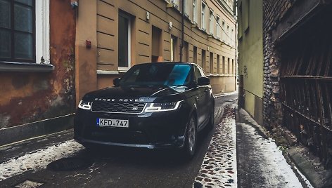 Atnaujintas „Range Rover Sport“ turi nemažai nematytų sistemų