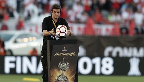 Prieš „Copa Libertadores“ finalo mačą Buenos Airėse kilo chaosas