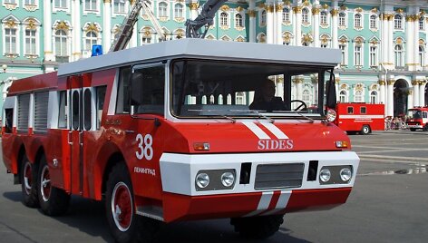 Ugniagesių automobilis &bdquo;ZIL Sides&ldquo;