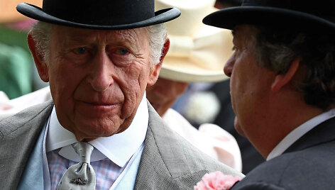 HENRY NICHOLLS / AFP