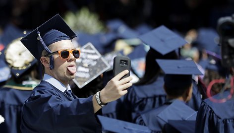 Fairleigh Dickinsono universiteto diplomų įteikimo ceremonija