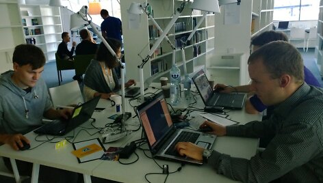 Renginio &bdquo;App Camp&ldquo; akimirka