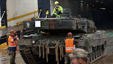 Į Lietuvą pratyboms atvyko dalis Vokietijos priskirtos brigados karių su technika.