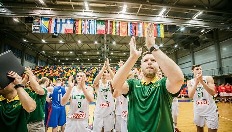 Gediminas Petrauskas ir jaunių rinktinė