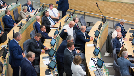 Seimas baigė pavasario sesiją