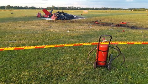 Kyvi&scaron;kių aerodrome nukrito sportinis lėktuvas