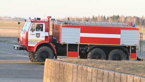 Barysių oro uoste nukrito sraigtasparnis