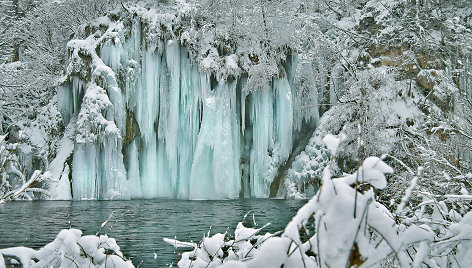 Plitvicos nacionalinis parkas žiemą