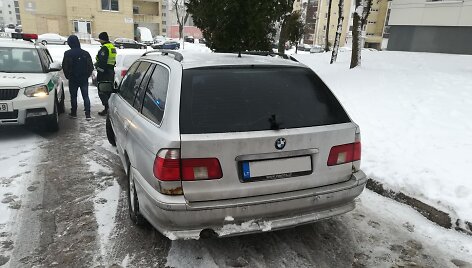 Jonavoje avariją sukėlė girtas BMW vairuotojas