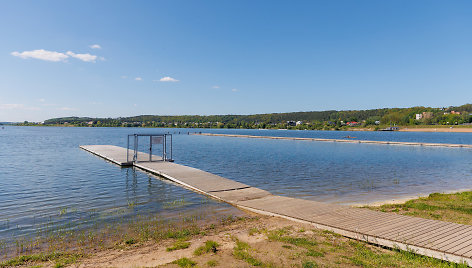 Lampėdžio ežero pakrantė