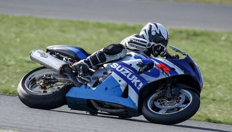 Lietuviai motociklininkai atidarė žiedo sezoną &bdquo;Slovakia Ring&ldquo;
