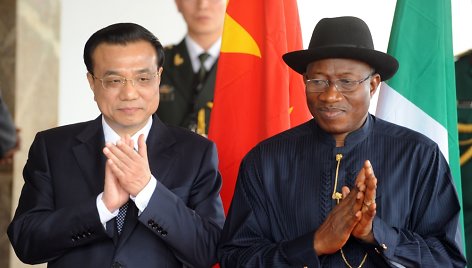 Kinijos premjeras Li Keqiangas ir Nigerijos prezidentas Goodluckas Jonathanas