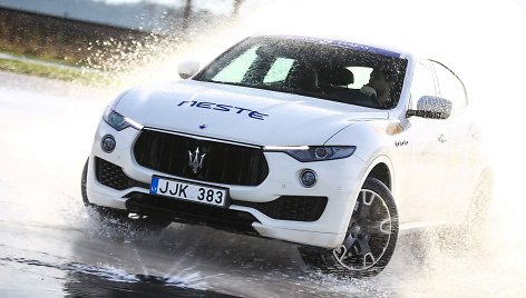 „Maserati Levante“